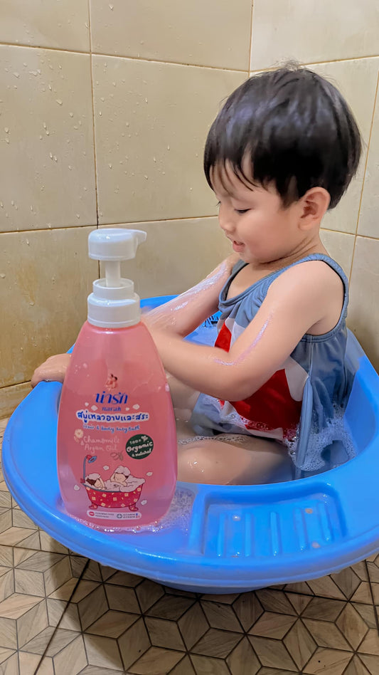 Cute Organic Liquid Bath and Shampoo