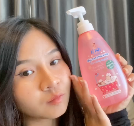 Does anyone else want to smell good for a long time, like a baby's skin, like me?